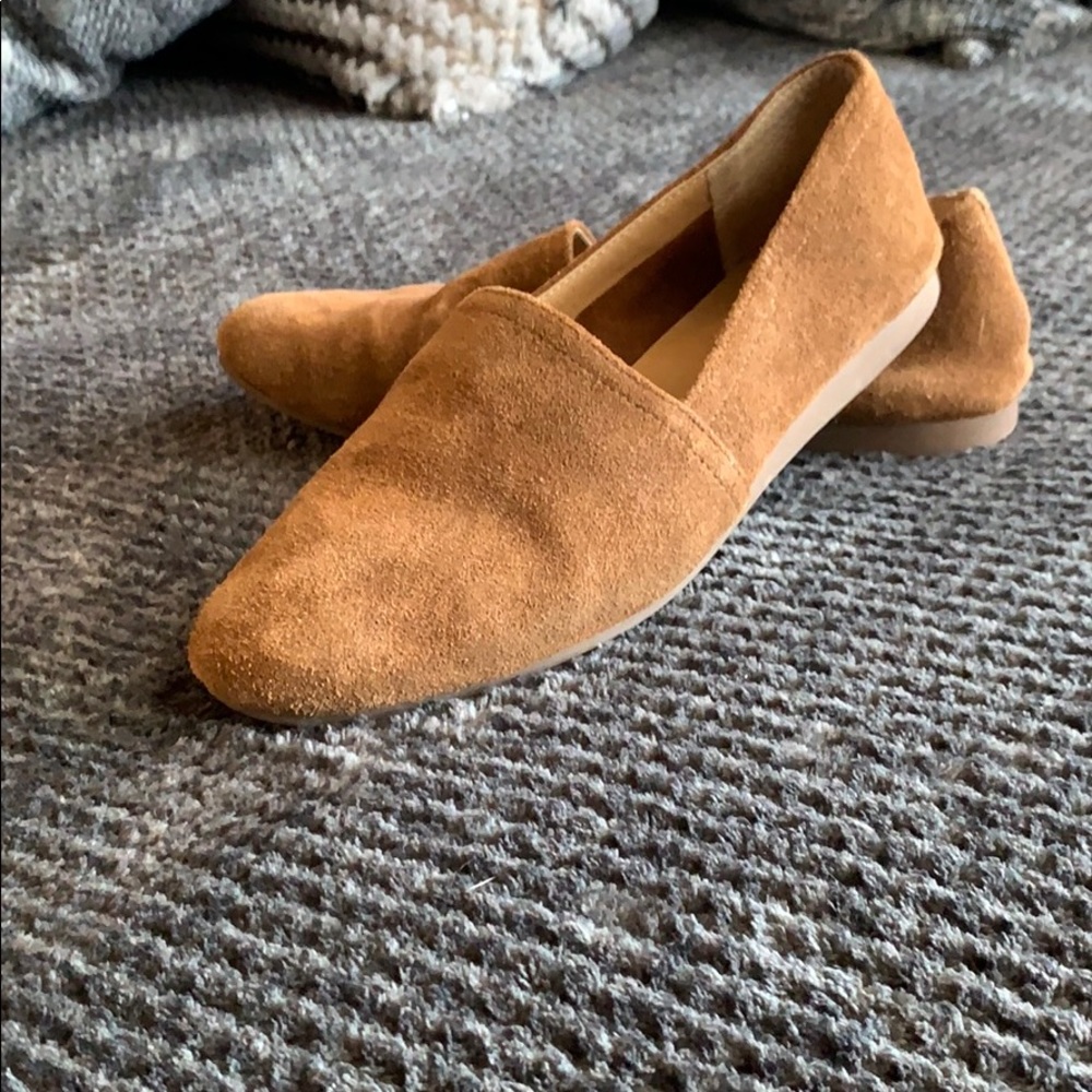 Lucky Brand Oiled Suede Brettany Flats, size 8